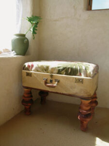Try This: Suitcase Chair Image